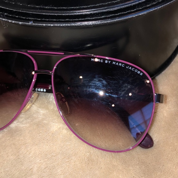Marc By Marc Jacobs Accessories - Marc Jacobs purple metal aviator